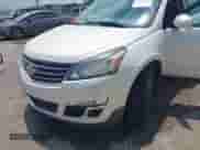 2013 Chevrolet Traverse LT z VIN 1GNKRGKD9DJ234250, wystawiony jako IAAI lot #42584700 z przebiegiem 197 535 mil mil oraz . Historia ofert i sprzedaży dostępna na DreamBid. Obrazek 6.