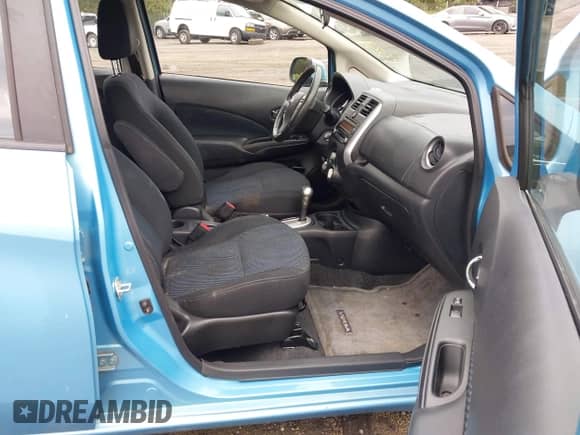 2014 Nissan Note SV with VIN 3N1CE2CP1EL429437, listed as a IAAI auction lot 43321322 with 111,347 mi miles and . Bid and sale history available at DreamBid. Image 5.