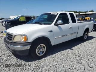 1999 Ford F-150 с VIN 1FTZX1726XNB99567, выставлен на аукционе Copart как лот 67418845 с пробегом 331 461 миль миль и Списание • Salvage title. История ставок и продаж доступна на DreamBid. Изображение 1.