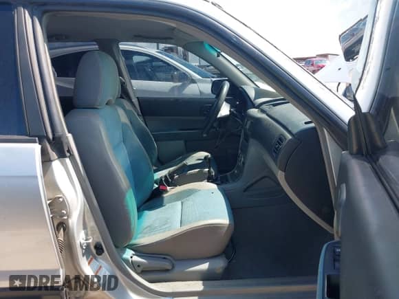 2005 Subaru Forester X with VIN JF1SG63625G745103, listed as a IAAI auction lot 43128883 with 184,374 mi miles and . Bid and sale history available at DreamBid. Image 5.