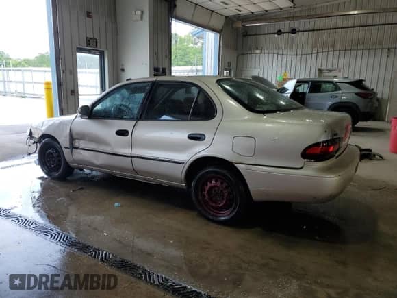 1995 Chevrolet Prizm с VIN 1Y1SK5288SZ072948, выставлен на аукционе Copart как лот 63063595 с пробегом 179 274 миль миль и Списание • Salvage title. История ставок и продаж доступна на DreamBid. Изображение 2.