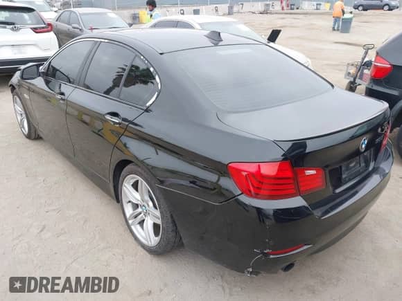 2014 BMW 5 Series 535i xDrive с VIN WBA5B3C56ED531693, выставлен на аукционе IAAI как лот 42585250 с пробегом 134 893 миль миль и . История ставок и продаж доступна на DreamBid. Изображение 3.