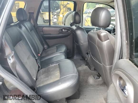 2007 Chevrolet TrailBlazer SS с VIN 1GNET13H572202472, выставлен на аукционе Copart как лот 66732935 с пробегом 149 630 миль миль и Чистый • Clean title. История ставок и продаж доступна на DreamBid. Изображение 11.