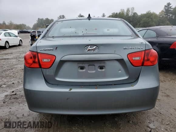 2009 Hyundai Elantra GLS с VIN KMHDU46D89U808315, выставлен на аукционе Copart как лот 86762395 с пробегом 200 395 миль миль и Чистый • Clean title. История ставок и продаж доступна на DreamBid. Изображение 6.