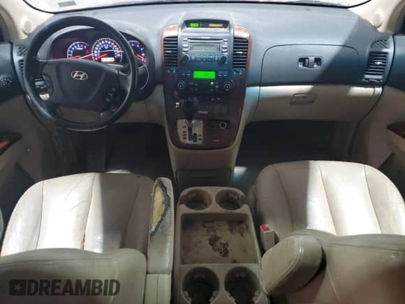2007 Hyundai Entourage GLS с VIN KNDMC233076039155, выставлен на аукционе Copart как лот 87411035 с пробегом 201 993 миль миль и Списание • Salvage title. История ставок и продаж доступна на DreamBid. Изображение 8.