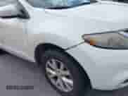 2011 Nissan Murano SV z VIN JN8AZ1MW8BW177415, wystawiony jako IAAI lot #42901507 z przebiegiem 112 335 mil mil oraz . Historia ofert i sprzedaży dostępna na DreamBid. Obrazek 6.