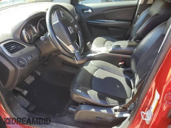 2015 Dodge Journey Crossroad with VIN 3C4PDCGGXFT517227, listed as a Copart auction lot 47136595 with 151,372 mi miles and Salvage title. Bid and sale history available at DreamBid. Image 7.