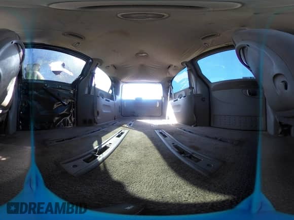 2001 Dodge Caravan SE с VIN 2B4GP44G71R152905, выставлен на аукционе IAAI как лот 42310519 с пробегом Не указан миль и . История ставок и продаж доступна на DreamBid. Изображение 17.