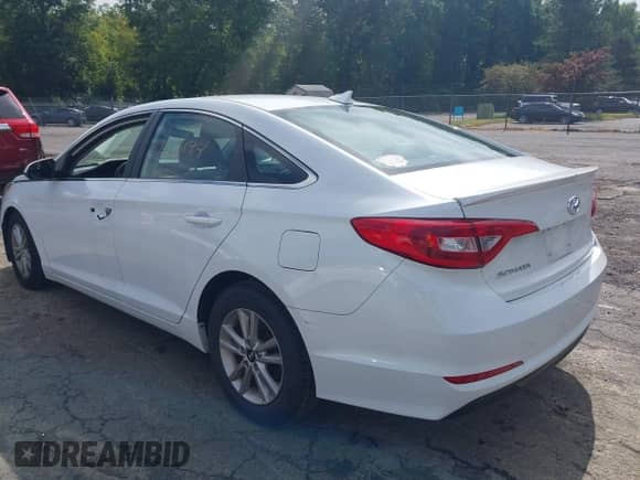 2017 Hyundai Sonata SE с VIN 5NPE24AF2HH589383, выставлен на аукционе IAAI как лот 43163194 с пробегом 27 745 миль миль и . История ставок и продаж доступна на DreamBid. Изображение 3.