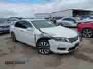 2015 Honda Accord Touring z VIN 1HGCR6F74FA008164, wystawiony jako IAAI lot #43289119 z przebiegiem 160 519 mil mil oraz . Historia ofert i sprzedaży dostępna na DreamBid. Obrazek 1.
