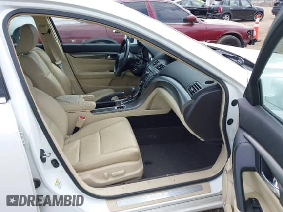 2012 Acura TL Auto with VIN 19UUA8F26CA023126, listed as a IAAI auction lot 43196914 with 86,075 mi miles and . Bid and sale history available at DreamBid. Image 5.