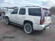 2008 Chevrolet Tahoe LTZ с VIN 1GNFC13J38R200719, выставлен на аукционе IAAI как лот 41708984 с пробегом 305 001 миль миль и . История ставок и продаж доступна на DreamBid. Изображение 3.