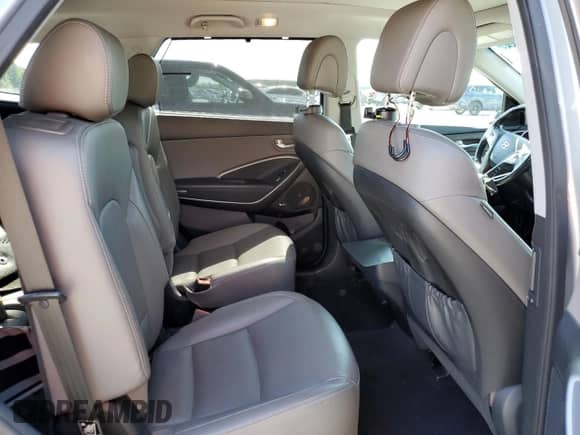 2017 Hyundai Santa Fe SE Ultimate z VIN KM8SR4HF7HU226373, wystawiony jako Copart lot #72018355 z przebiegiem 105 421 mil mil oraz Szkoda całkowita • Salvage title. Historia ofert i sprzedaży dostępna na DreamBid. Obrazek 11.