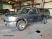 2012 Chevrolet Silverado 1500 Work Truck z VIN 1GCNKPEX6CZ336203, wystawiony jako Copart lot #85278025 z przebiegiem 117 157 mil mil oraz Szkoda całkowita • Salvage title. Historia ofert i sprzedaży dostępna na DreamBid. Obrazek 1.