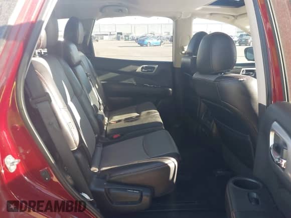 2020 Nissan Pathfinder SL с VIN 5N1DR2CN4LC588039, выставлен на аукционе IAAI как лот 41840535 с пробегом 40 388 миль миль и . История ставок и продаж доступна на DreamBid. Изображение 8.