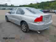 2007 Volvo S60 2.5L Turbo с VIN YV1RH592X72626245, выставлен на аукционе IAAI как лот 43088461 с пробегом 193 598 миль миль и . История ставок и продаж доступна на DreamBid. Изображение 3.