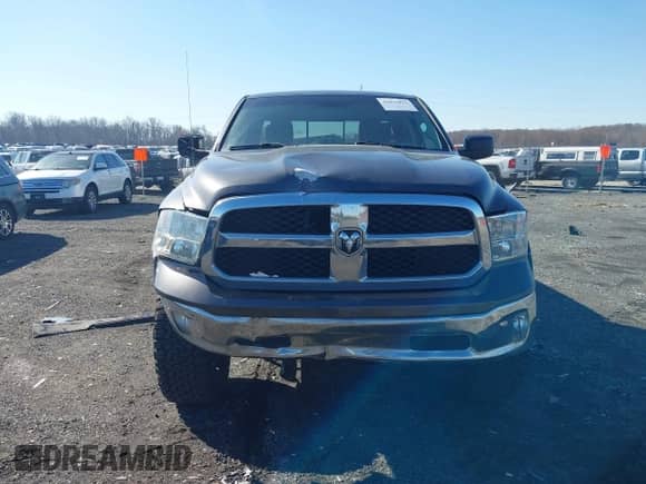 2016 Ram 1500 Outdoorsman z VIN 1C6RR7GTXGS177084, wystawiony jako IAAI lot #41832813 z przebiegiem 107 953 mil mil oraz . Historia ofert i sprzedaży dostępna na DreamBid. Obrazek 12.