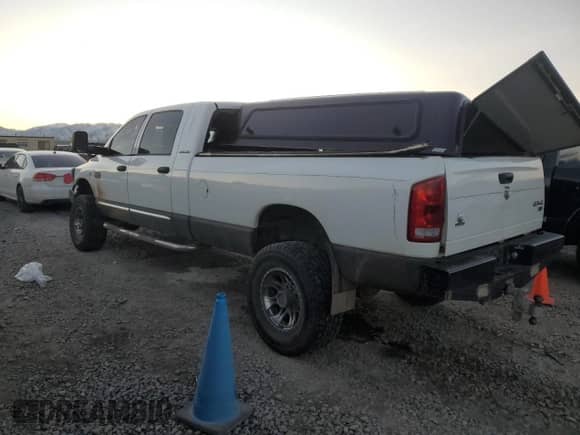 2006 Dodge 3500 Laramie with VIN 3D7LX39C96G136757, listed as a Copart auction lot 81569324 with 139,903 mi miles and Salvage title. Bid and sale history available at DreamBid. Image 2.