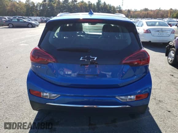 2020 Chevrolet Bolt EV Premier z VIN 1G1FZ6S00L4111654, wystawiony jako Copart lot #72761263 z przebiegiem 37 137 mil mil oraz . Historia ofert i sprzedaży dostępna na DreamBid. Obrazek 6.