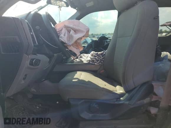 2018 Ford F-150 XL с VIN 1FTEW1CP1JFA13700, выставлен на аукционе Copart как лот 71275595 с пробегом 109 655 миль миль и Списание • Salvage title. История ставок и продаж доступна на DreamBid. Изображение 7.