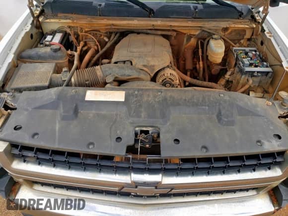 2009 Chevrolet Silverado 2500HD Work Truck z VIN 1GCHK49KX9E162985, wystawiony jako Copart lot #64270125 z przebiegiem Nie podano mil oraz Czysty tytuł • Clean title. Historia ofert i sprzedaży dostępna na DreamBid. Obrazek 11.