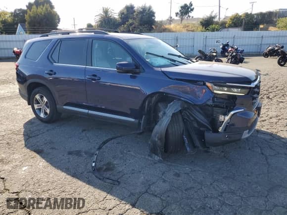 2025 Honda Pilot EX-L с VIN 5FNYG2H47SB016542, выставлен на аукционе Copart как лот 70500615 с пробегом 11 862 миль миль и Списание • Salvage title. История ставок и продаж доступна на DreamBid. Изображение 4.