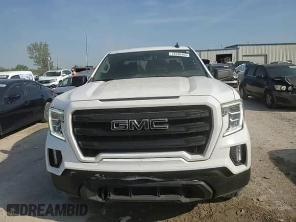 2021 GMC Sierra 1500 Elevation z VIN 1GTR9CEKXMZ163944, wystawiony jako Copart lot #70140455 z przebiegiem 81 884 mil mil oraz Szkoda całkowita • Salvage title. Historia ofert i sprzedaży dostępna na DreamBid. Obrazek 13.