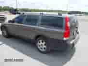 2005 Volvo XC70 with VIN YV1SZ592X51204025, listed as a IAAI auction lot 42935713 with Not provided miles and . Bid and sale history available at DreamBid. Image 3.