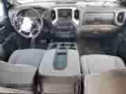 2019 Chevrolet Silverado 1500 LT z VIN 1GCUYDED4KZ109461, wystawiony jako Copart lot #70625245 z przebiegiem 118 886 mil mil oraz Szkoda całkowita • Salvage title. Historia ofert i sprzedaży dostępna na DreamBid. Obrazek 8.