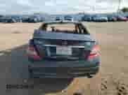 2011 Mercedes-Benz C 350 Sport z VIN WDDGF5GB3BR142297, wystawiony jako Copart lot #66776905 z przebiegiem Nie podano mil oraz Szkoda całkowita • Salvage title. Historia ofert i sprzedaży dostępna na DreamBid. Obrazek 6.