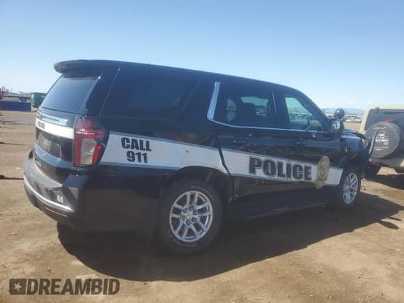 2021 Chevrolet Tahoe z VIN 1GBSKLED3MR290062, wystawiony jako Copart lot #55296295 z przebiegiem 45 139 mil mil oraz Szkoda całkowita • Salvage title. Historia ofert i sprzedaży dostępna na DreamBid. Obrazek 3.