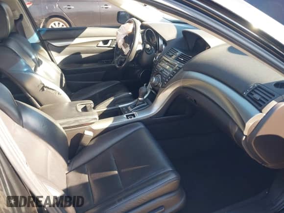 2009 Acura TL Technology с VIN 19UUA86599A022166, выставлен на аукционе IAAI как лот 43467655 с пробегом 197 933 миль миль и . История ставок и продаж доступна на DreamBid. Изображение 5.