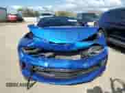 2017 Chevrolet Camaro 1LT z VIN 1G1FB3DX8H0114023, wystawiony jako Copart lot #39380503 z przebiegiem 71 456 mil mil oraz . Historia ofert i sprzedaży dostępna na DreamBid. Obrazek 5.