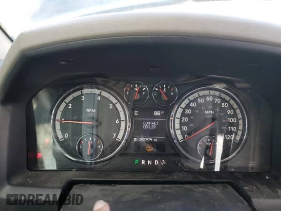 2009 Dodge 1500 SLT with VIN 1D3HV18T59S769224, listed as a Copart auction lot 84891175 with 252,924 mi miles and Salvage title. Bid and sale history available at DreamBid. Image 9.