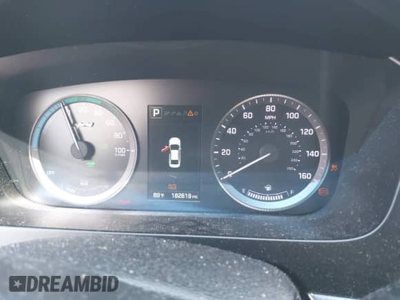 2016 Hyundai Sonata Limited с VIN KMHE34L12GA017181, выставлен на аукционе IAAI как лот 42839274 с пробегом 182 619 миль миль и . История ставок и продаж доступна на DreamBid. Изображение 7.