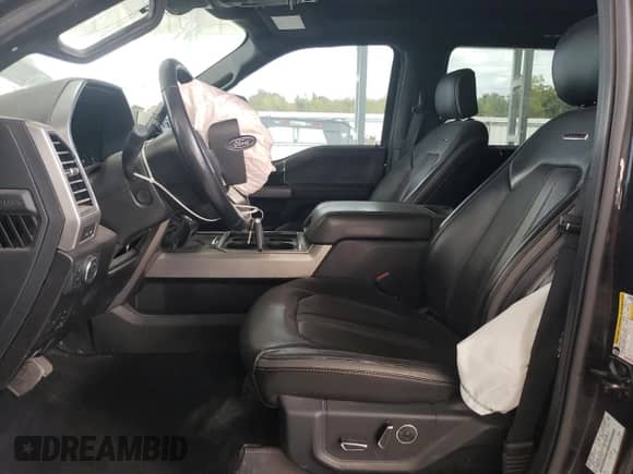2020 Ford F-250 XL с VIN 1FT8W2BT7LEE77472, выставлен на аукционе Copart как лот 86137125 с пробегом 82 010 миль миль и Списание • Salvage title. История ставок и продаж доступна на DreamBid. Изображение 7.