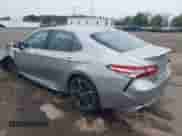 2020 Toyota Camry XSE z VIN 4T1K61AK2LU348775, wystawiony jako IAAI lot #43318321 z przebiegiem 66 564 mil mil oraz . Historia ofert i sprzedaży dostępna na DreamBid. Obrazek 3.