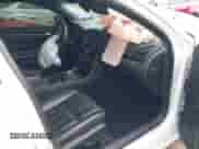 2019 Chrysler 300 S с VIN 2C3CCABT1KH704891, выставлен на аукционе IAAI как лот 42578814 с пробегом 134 287 миль миль и . История ставок и продаж доступна на DreamBid. Изображение 5.