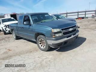 2006 Chevrolet Silverado 1500 Work Truck with VIN 1GCEC19X86Z167990, listed as a IAAI auction lot 41730563 with 165,088 mi miles and . Bid and sale history available at DreamBid. Image 1.