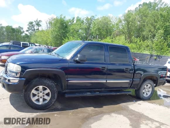 2006 GMC Sierra 1500 SLT with VIN 2GTEK13T461101387, listed as a IAAI auction lot 42113867 with 240,610 mi miles and . Bid and sale history available at DreamBid. Image 14.
