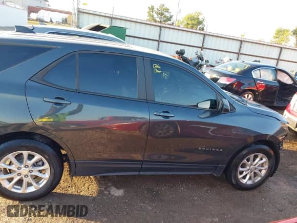 2021 Chevrolet Equinox LS z VIN 2GNAXHEV1M6123832, wystawiony jako IAAI lot #43411817 z przebiegiem 105 062 mil mil oraz . Historia ofert i sprzedaży dostępna na DreamBid. Obrazek 14.