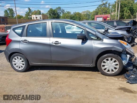 2016 Nissan Note S with VIN 3N1CE2CP5GL375109, listed as a IAAI auction lot 43213378 with 90,202 mi miles and . Bid and sale history available at DreamBid. Image 13.