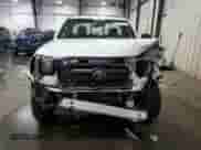2007 Toyota Tacoma PreRunner z VIN 5TENX62N27Z450692, wystawiony jako Copart lot #64872174 z przebiegiem 118 810 mil mil oraz Szkoda całkowita • Salvage title. Historia ofert i sprzedaży dostępna na DreamBid. Obrazek 5.