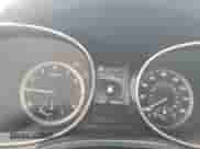 2017 Hyundai Santa Fe SE z VIN KM8SMDHF9HU209346, wystawiony jako Copart lot #82299445 z przebiegiem 137 482 mil mil oraz Szkoda całkowita • Salvage title. Historia ofert i sprzedaży dostępna na DreamBid. Obrazek 9.