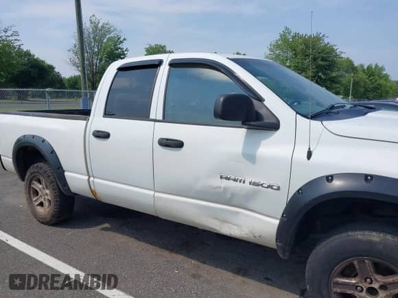2007 Dodge 1500 SLT z VIN 1D7HU18P37J507399, wystawiony jako IAAI lot #42434882 z przebiegiem 327 245 mil mil oraz . Historia ofert i sprzedaży dostępna na DreamBid. Obrazek 6.