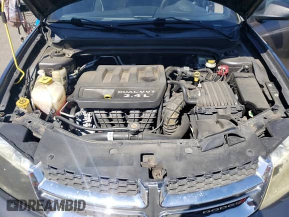 2014 Dodge Avenger SE с VIN 1C3CDZAB2EN214718, выставлен на аукционе Copart как лот 69995514 с пробегом 183 194 миль миль и Списание • Salvage title. История ставок и продаж доступна на DreamBid. Изображение 11.