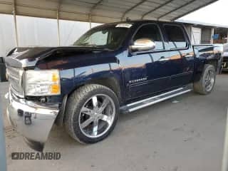 2012 Chevrolet Silverado 1500 с VIN 1GCPCSE7XCF165532, выставлен на аукционе Copart как лот 86780984 с пробегом 148 080 миль миль и Списание • Salvage title. История ставок и продаж доступна на DreamBid. Изображение 1.