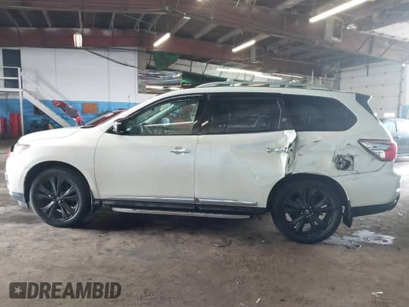 2017 Nissan Pathfinder SL z VIN 5N1DR2MM6HC668911, wystawiony jako IAAI lot #42270084 z przebiegiem 85 055 mil mil oraz . Historia ofert i sprzedaży dostępna na DreamBid. Obrazek 14.