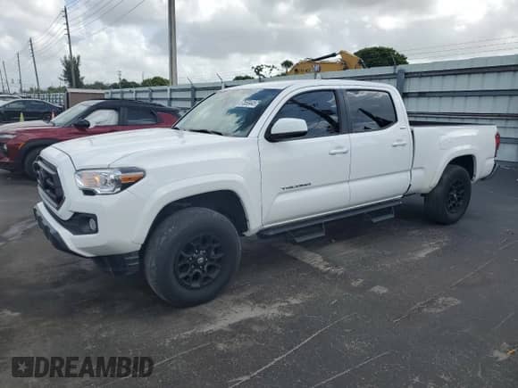 2021 Toyota Tacoma SR5 с VIN 3TMBZ5DN2MM031559, выставлен на аукционе Copart как лот 57550445 с пробегом 38 025 миль миль и Списание • Salvage title. История ставок и продаж доступна на DreamBid. Изображение 1.
