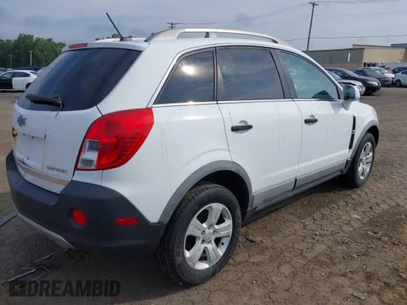 2013 Chevrolet Captiva Sport LS с VIN 3GNAL2EK9DS627819, выставлен на аукционе IAAI как лот 42726426 с пробегом 178 051 миль миль и . История ставок и продаж доступна на DreamBid. Изображение 4.